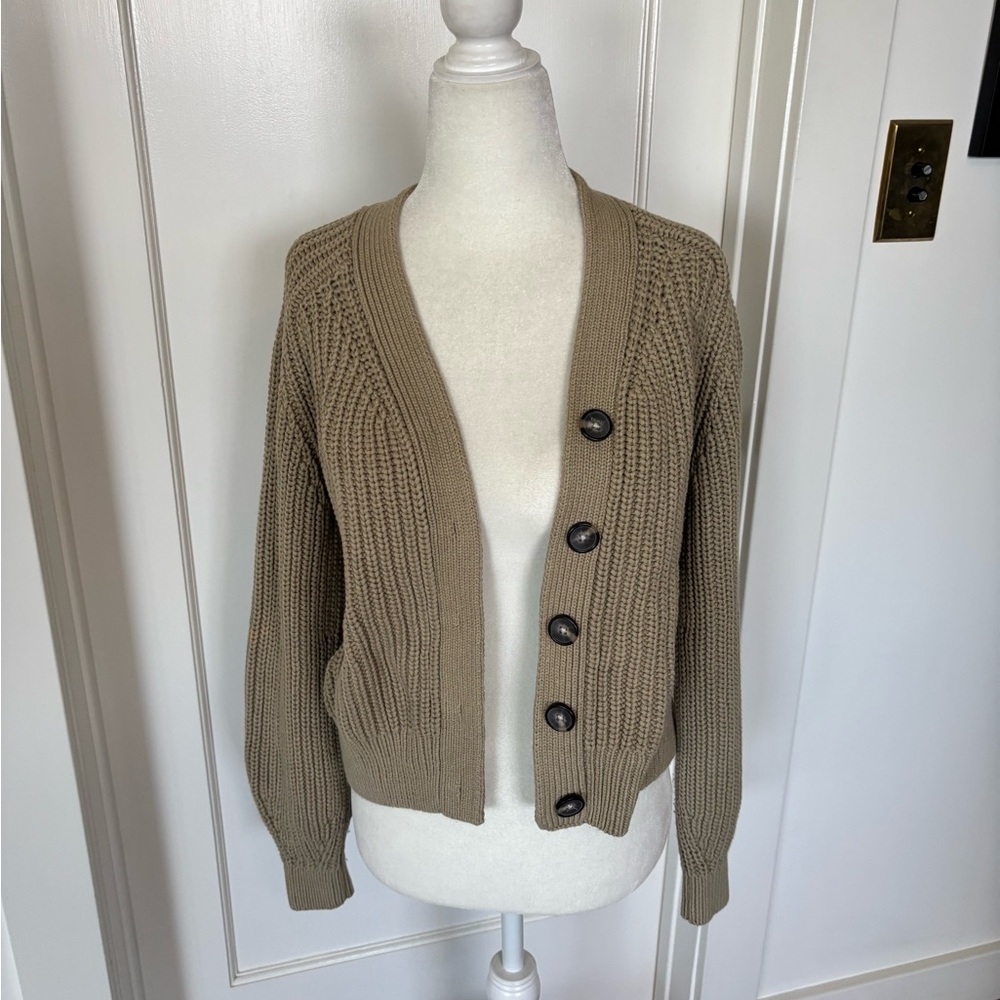 Everlane chunky knit V-neck Cardigan Sz S - Picture 3 of 8